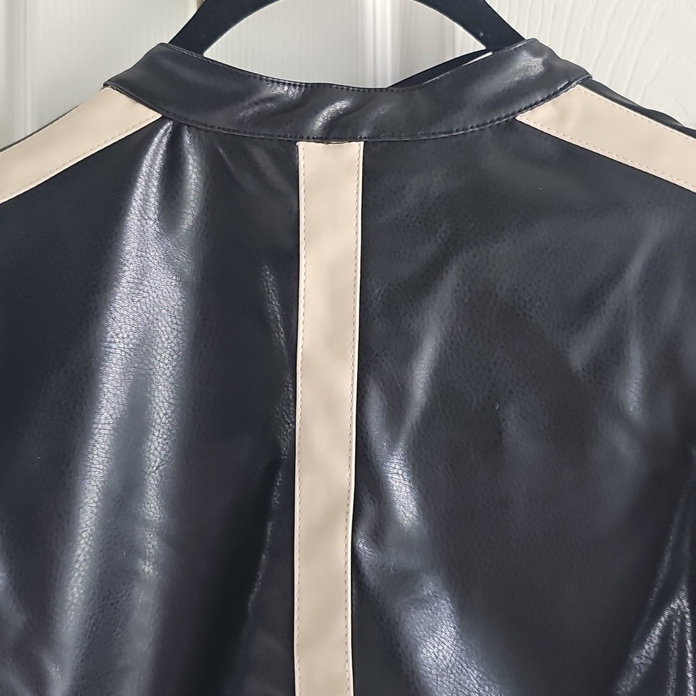 NWT Democracy Faux Leather Biker Jacket Retro Y2K Large Black/Cream - Picture 11 of 15